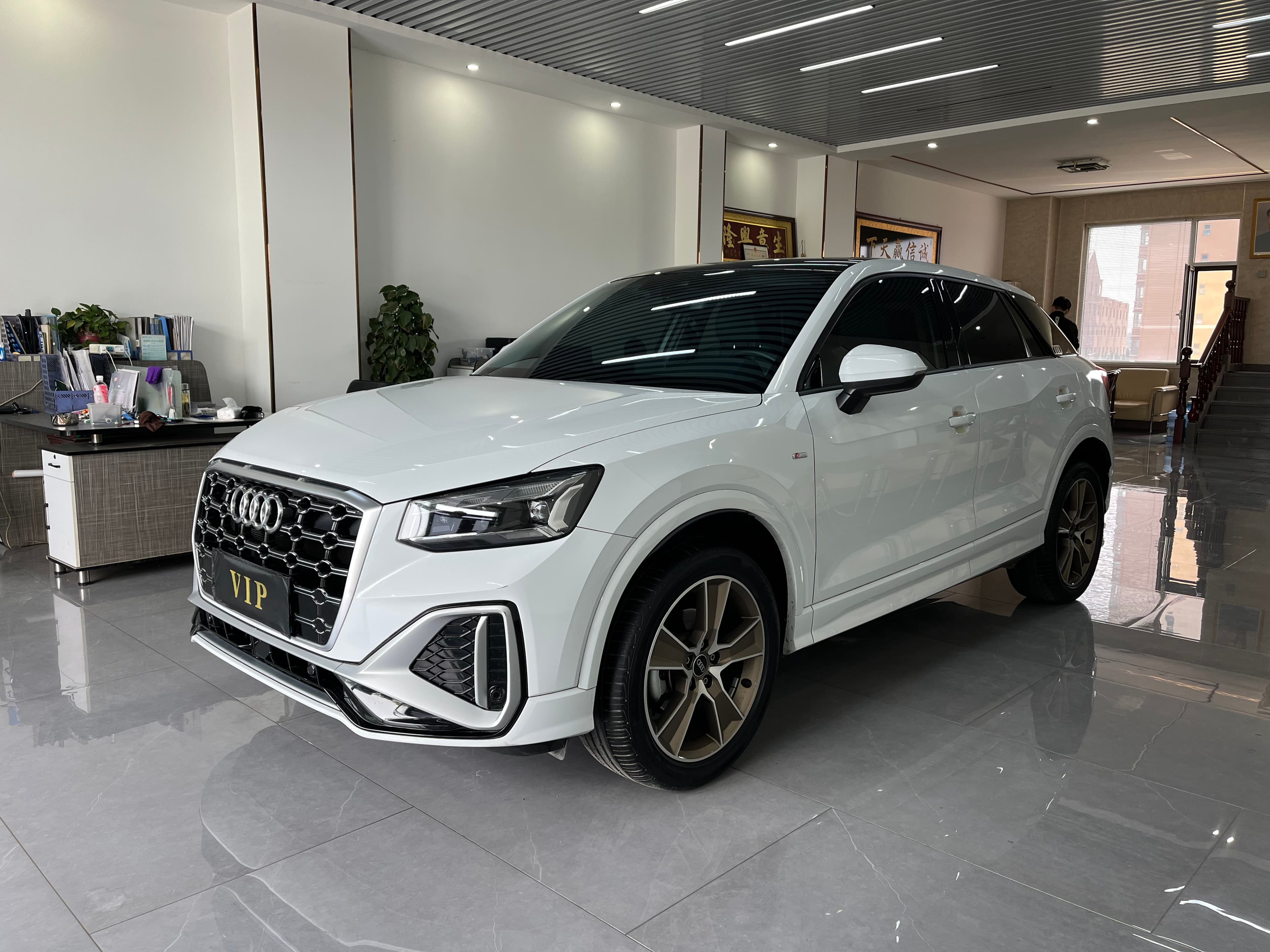 奥迪 奥迪Q2L — фотография 1