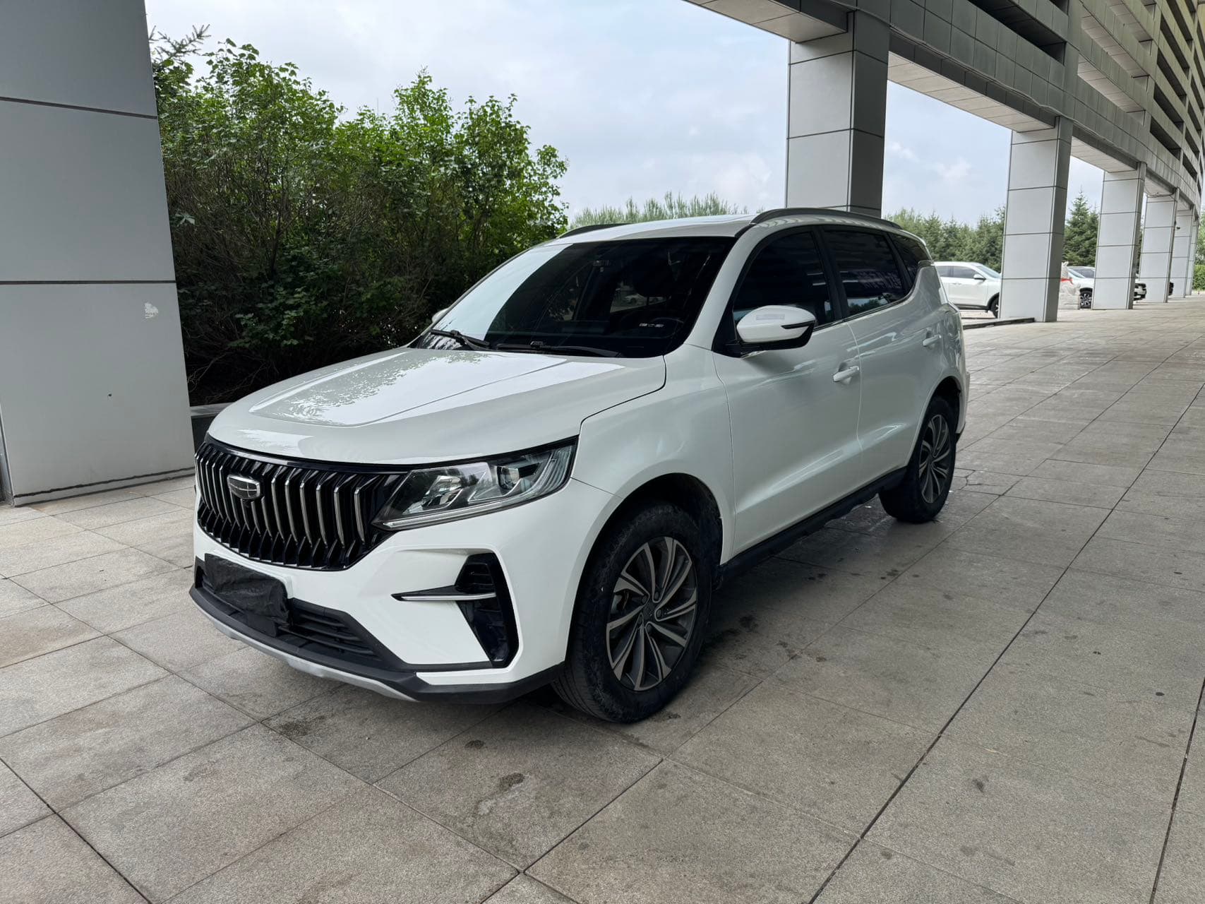 吉利汽车 远景X6 — фотография 1